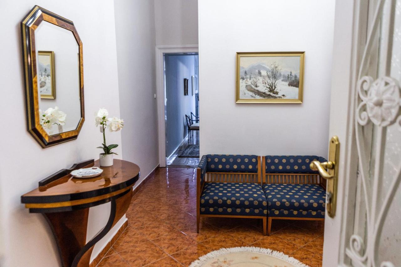 Luxury Downtown 3 Bedroom Apartment By Synagoge With Beautiful View Budapest Exterior photo